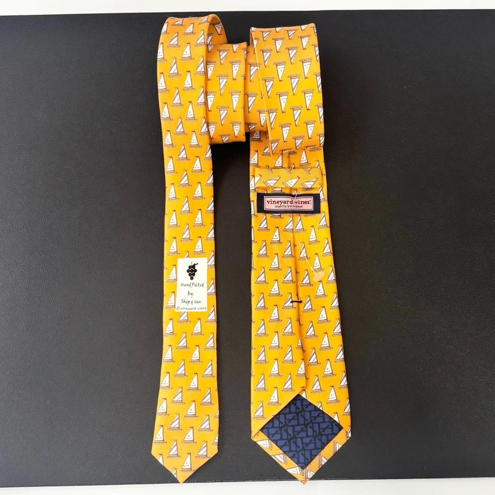 Vineyard Vines Boys Orange w/ White Sailboats 100% Silk Tie, W 2.75
